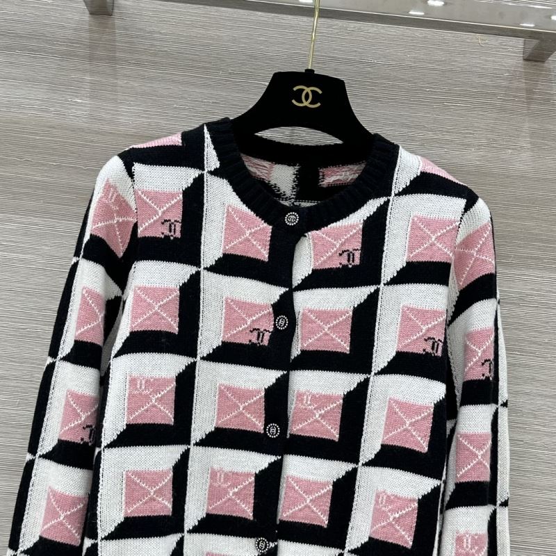 Chanel T-Shirts